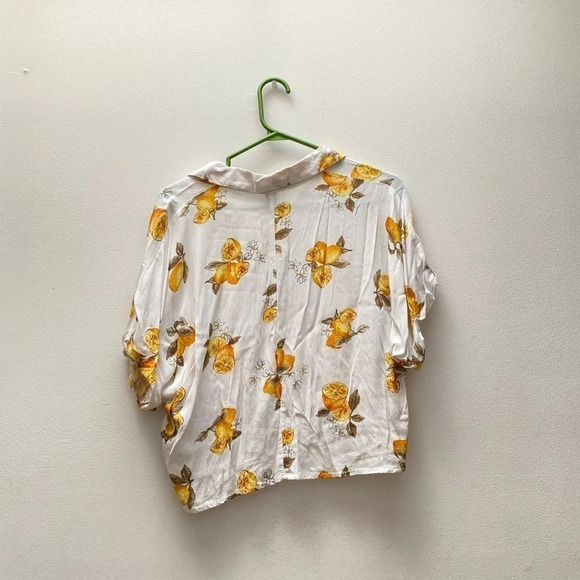 F21  - Yellow Citrus Orange Fruit Print Crop Top - Picture 6 of 6